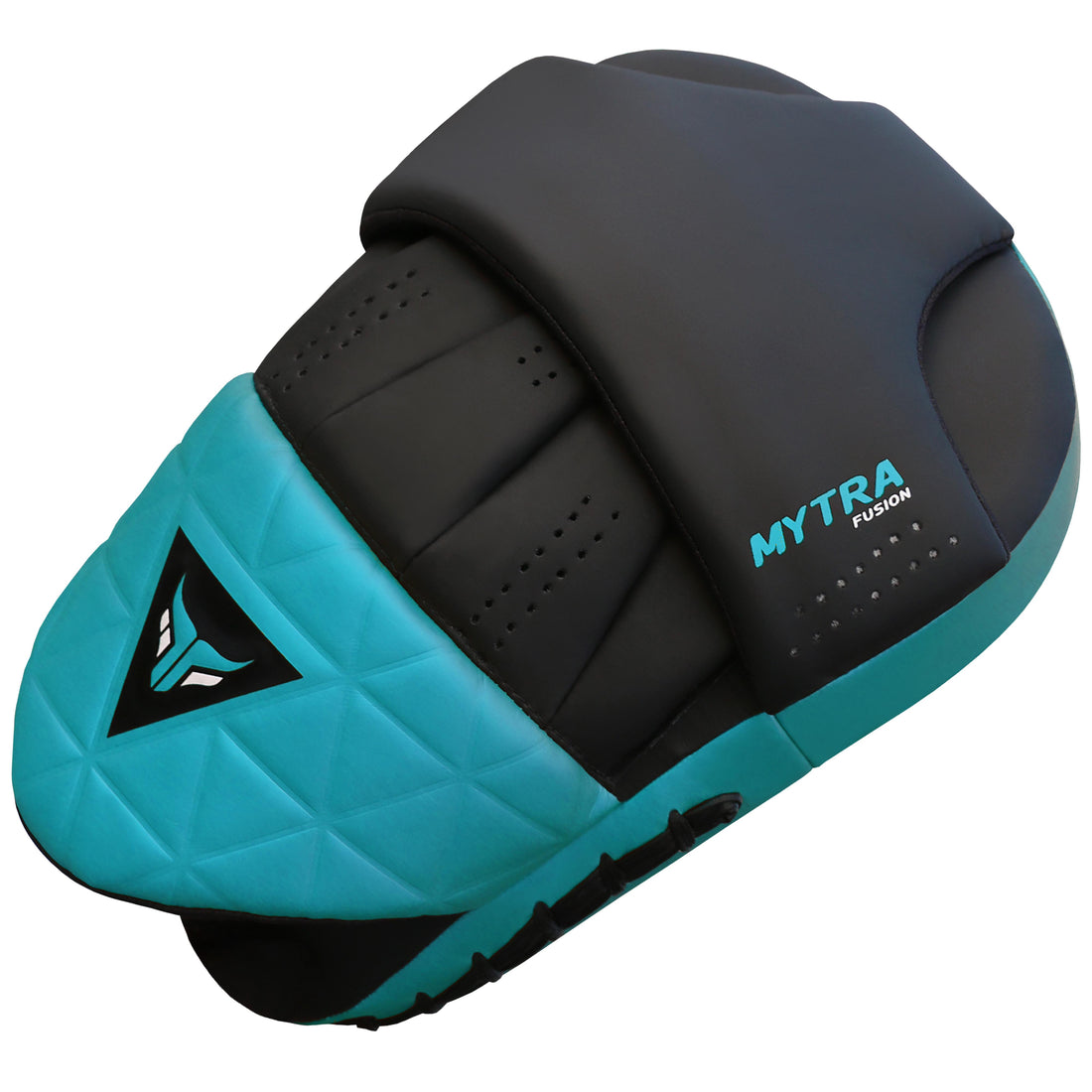 Curved focus pad  mytra fusion Turquoise front 